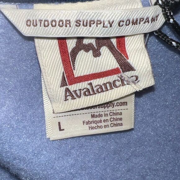 Avalanche Women’s Fleece Size Large - Picture 7 of 7